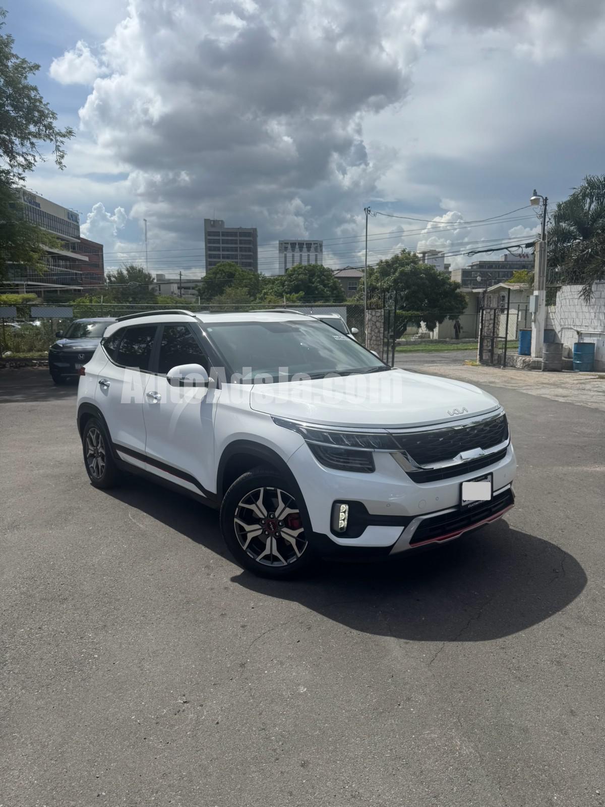 2023 KIA SELTOS GT