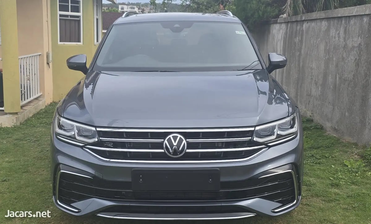 2023 VOLKSWAGEN Tiguan