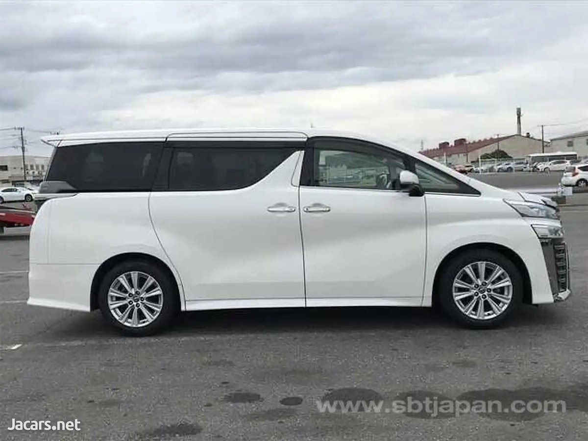 2019 TOYOTA Vellfire
