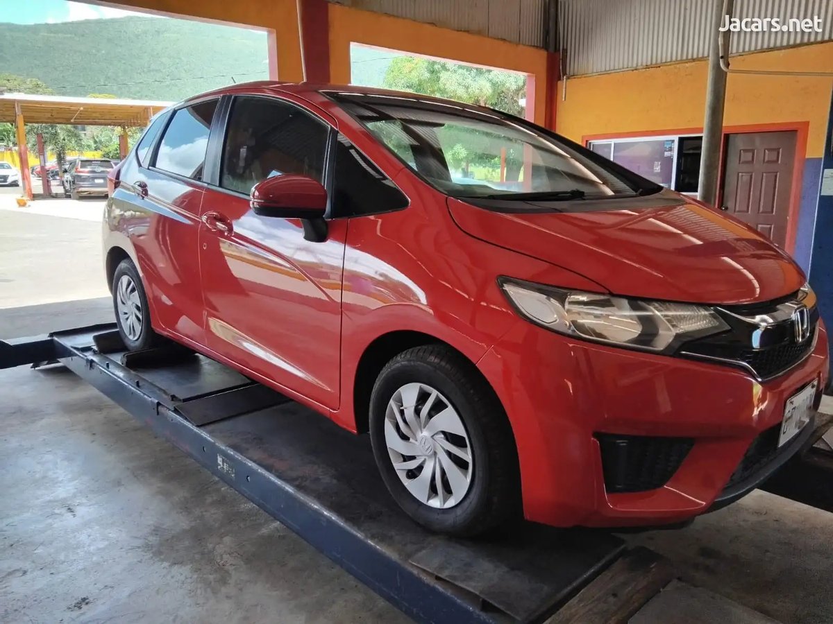 2017 HONDA Fit
