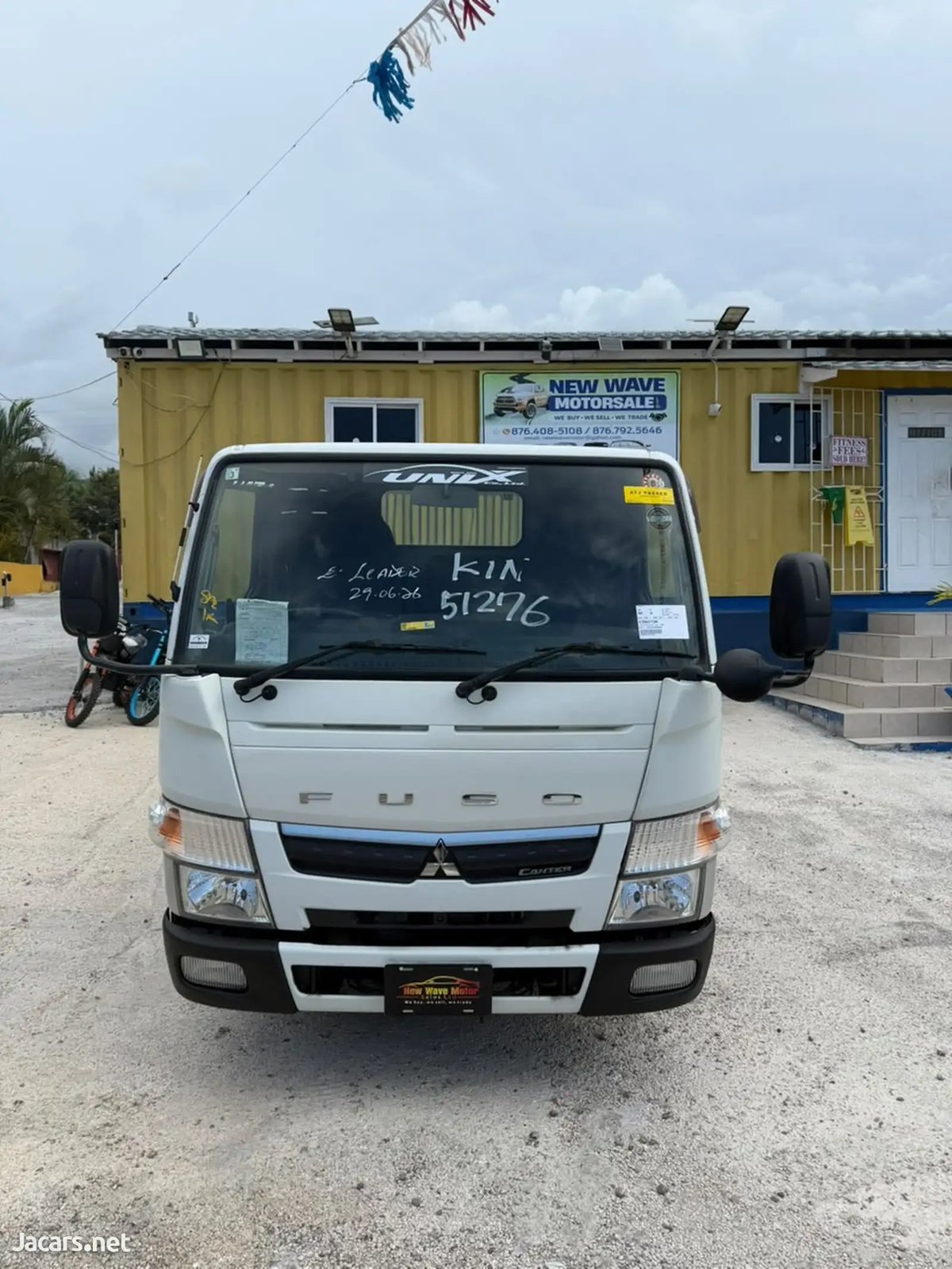 2017 MITSUBISHI Canter