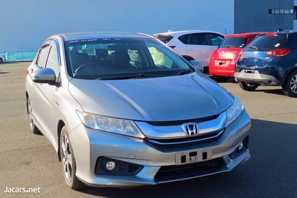 2015 HONDA Grace