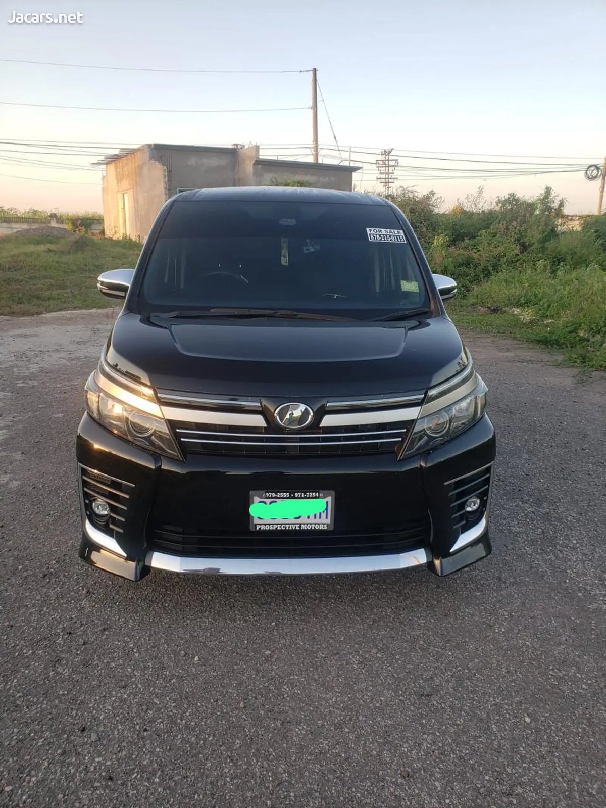 2017 TOYOTA Voxy