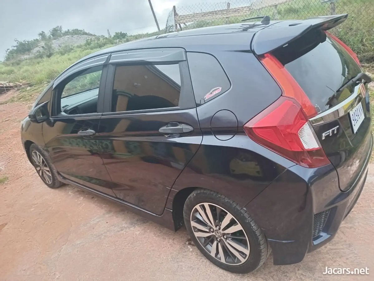 2013 HONDA Fit