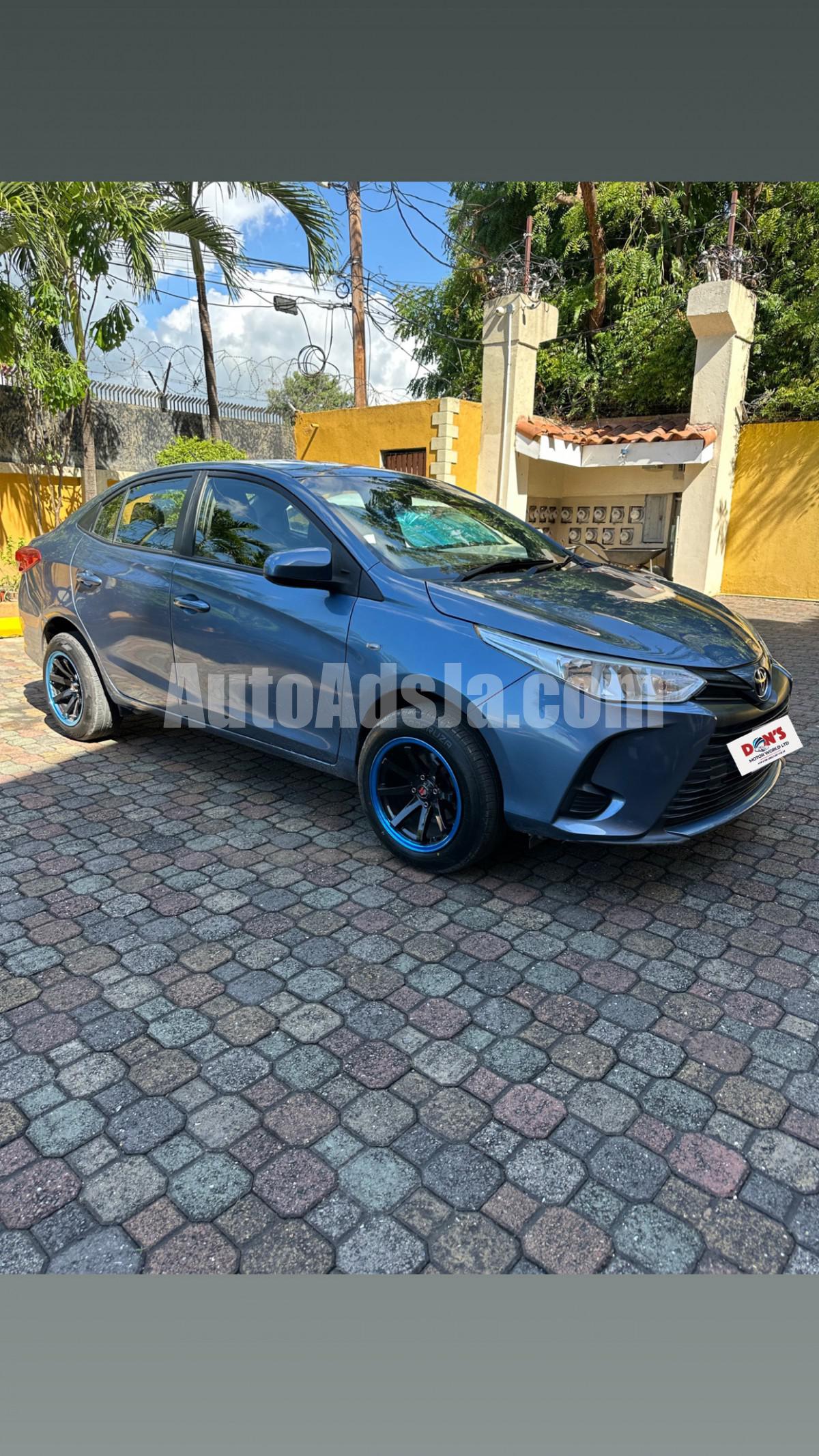 2022 TOYOTA YARIS