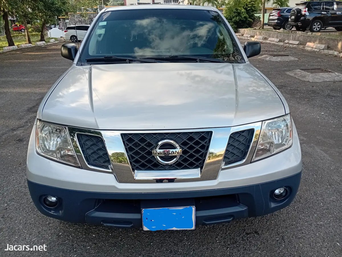 2014 NISSAN Frontier