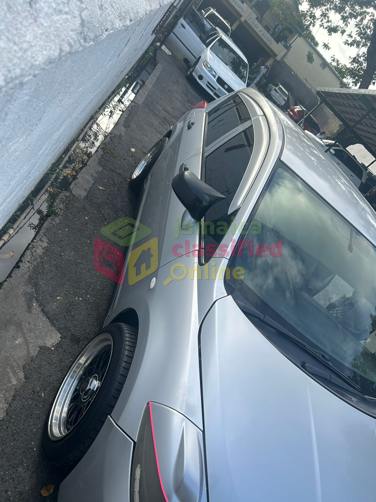 2012 NISSAN Tiida