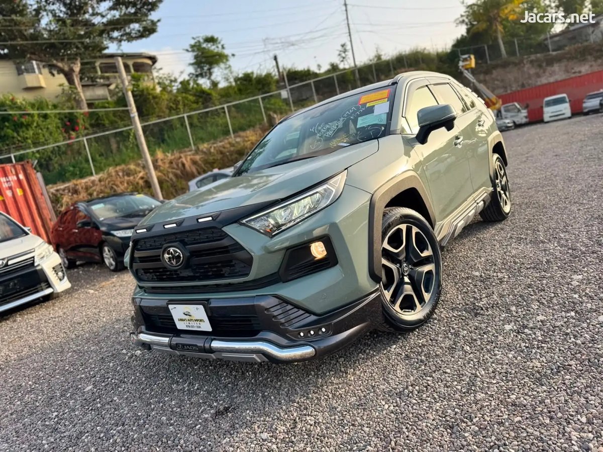 2021 TOYOTA RAV4