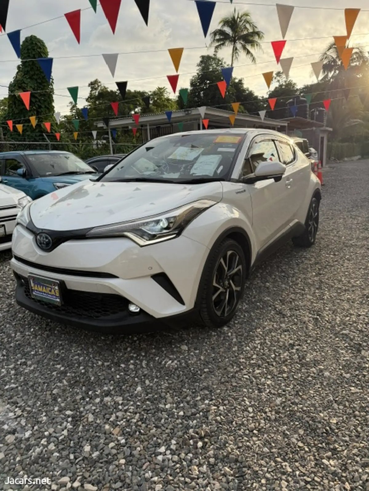 2019 TOYOTA C-HR