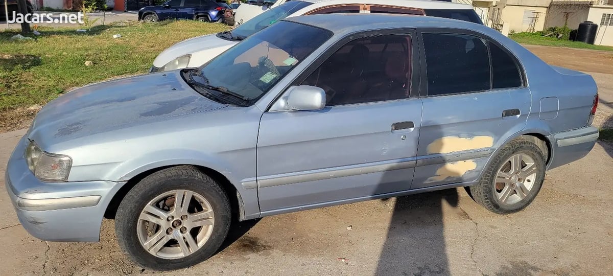 2000 TOYOTA Corsa