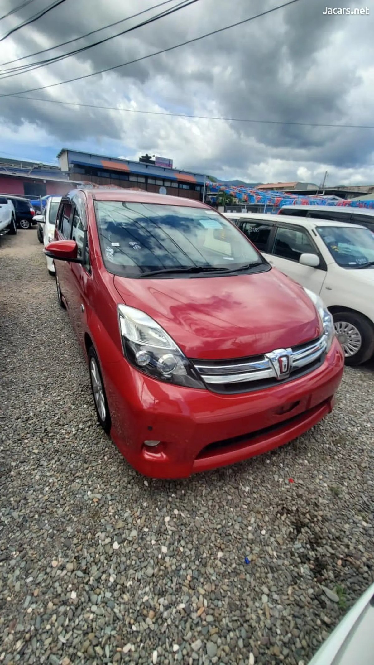 2016 TOYOTA Isis