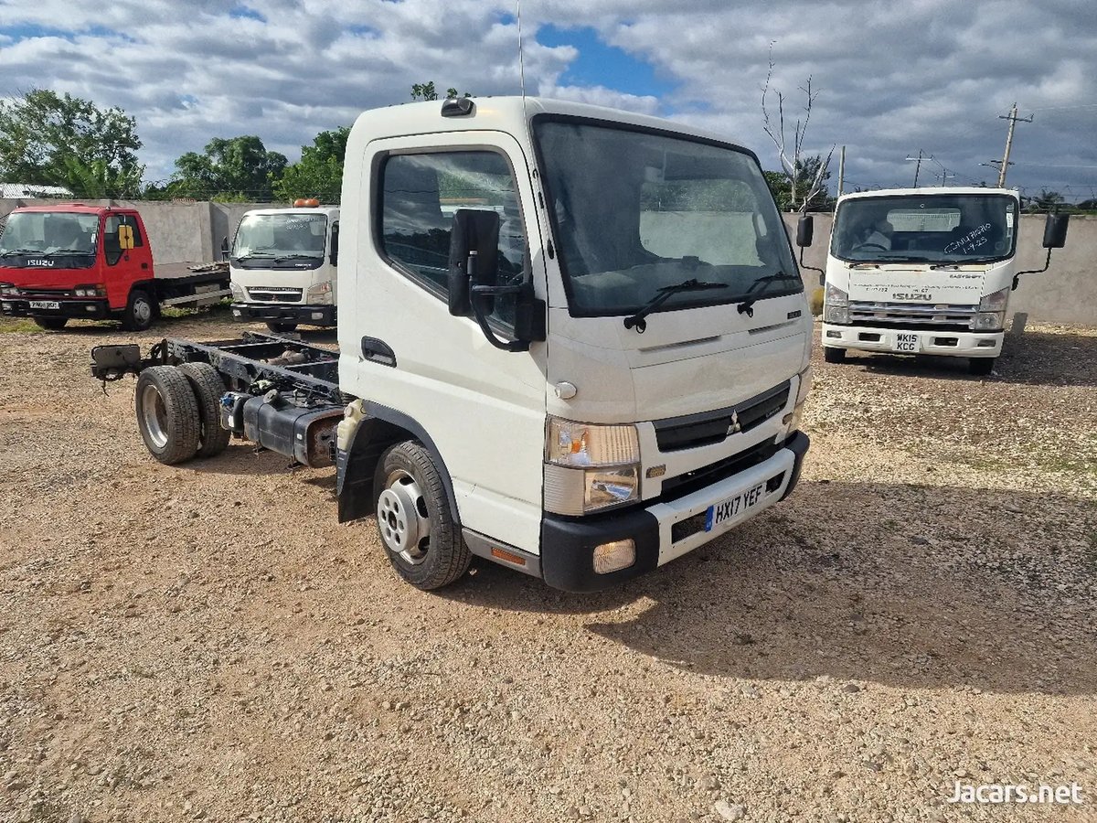 2017 MITSUBISHI CAB