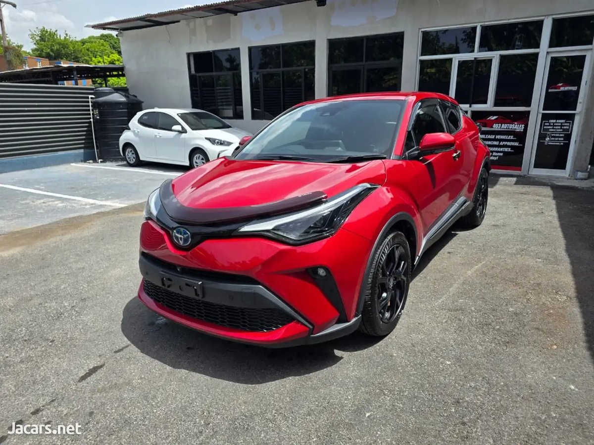 2022 TOYOTA C-HR