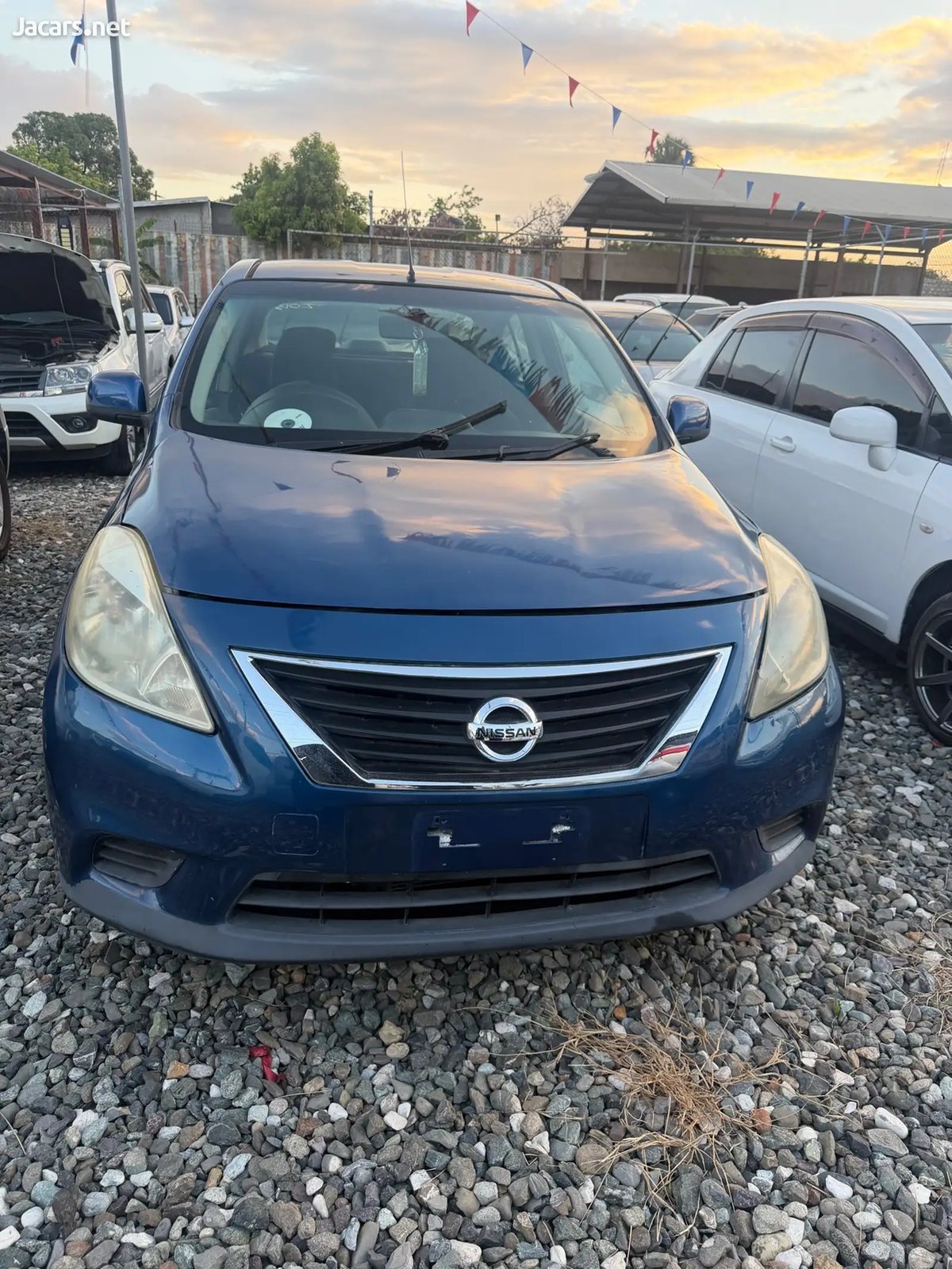 2013 NISSAN Versa
