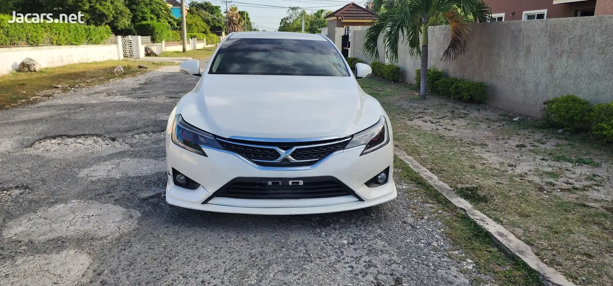 2014 TOYOTA Mark