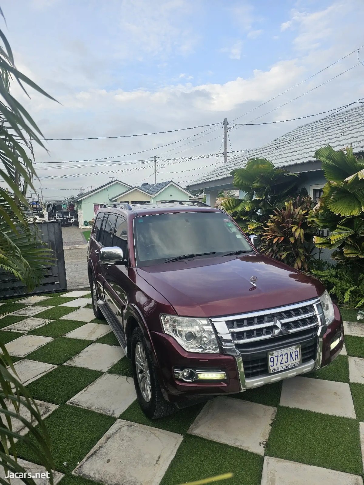 2019 MITSUBISHI Pajero