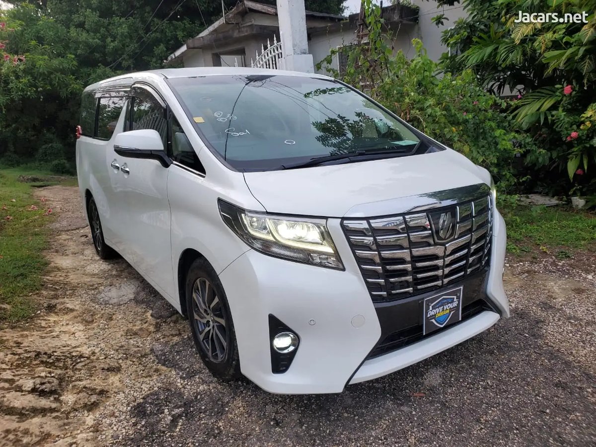 2017 TOYOTA Alphard
