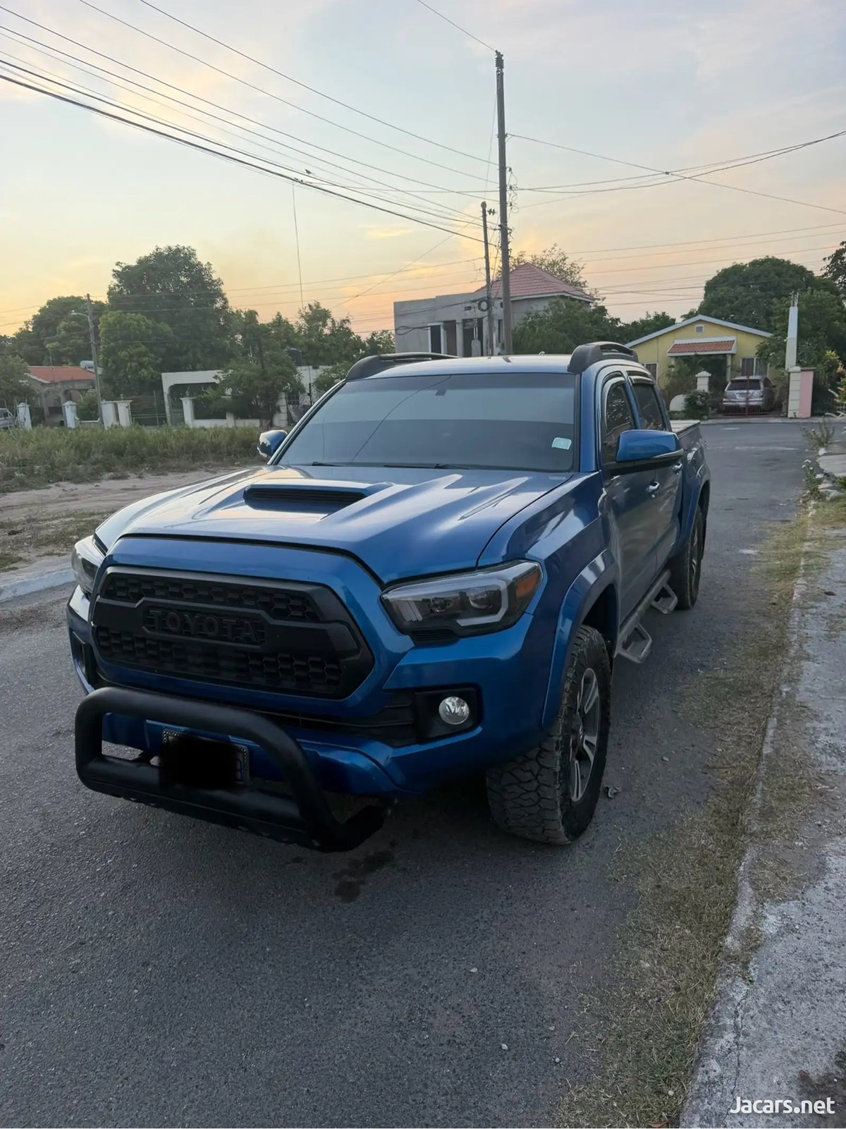 2016 TOYOTA Tacoma