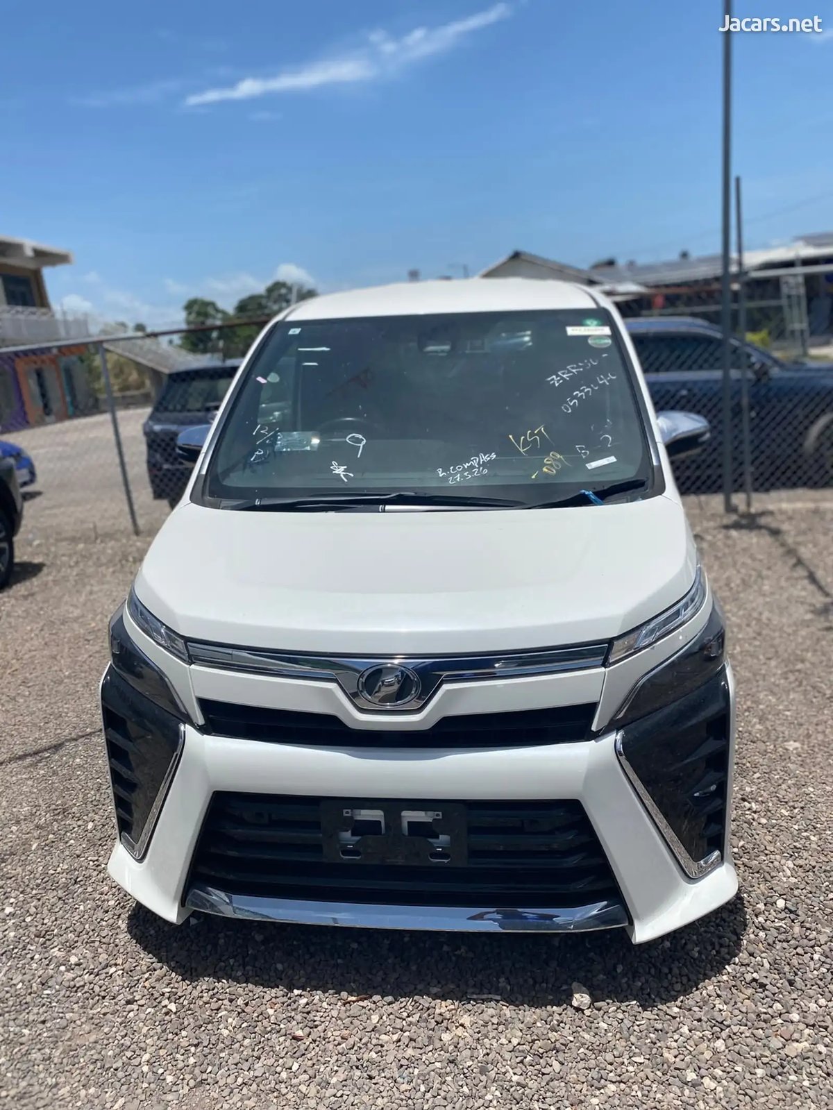 2019 TOYOTA Voxy