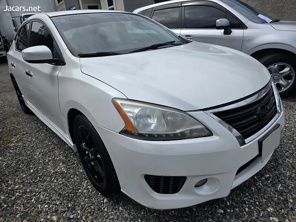 2013 NISSAN Sentra