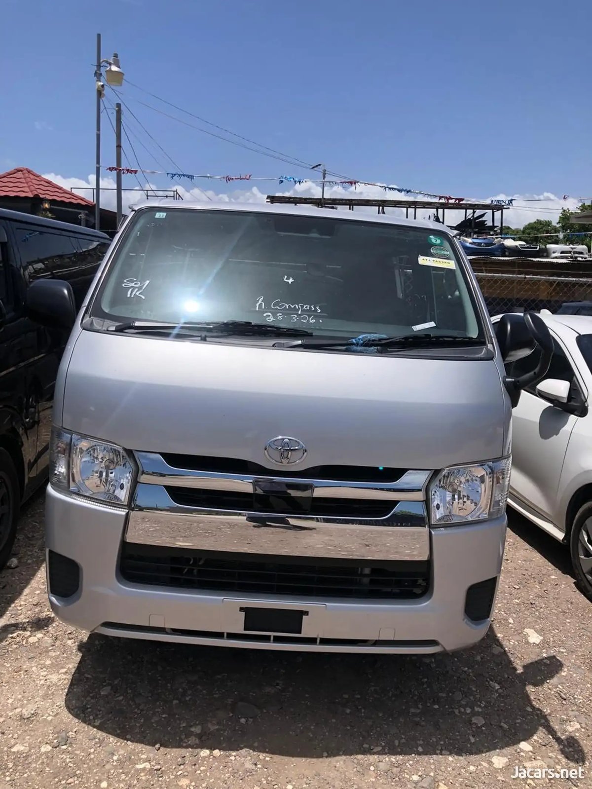 2019 TOYOTA Hiace