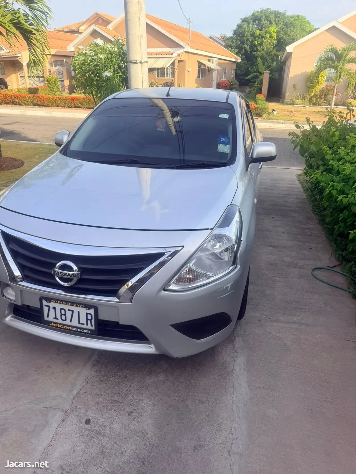 2016 NISSAN Latio