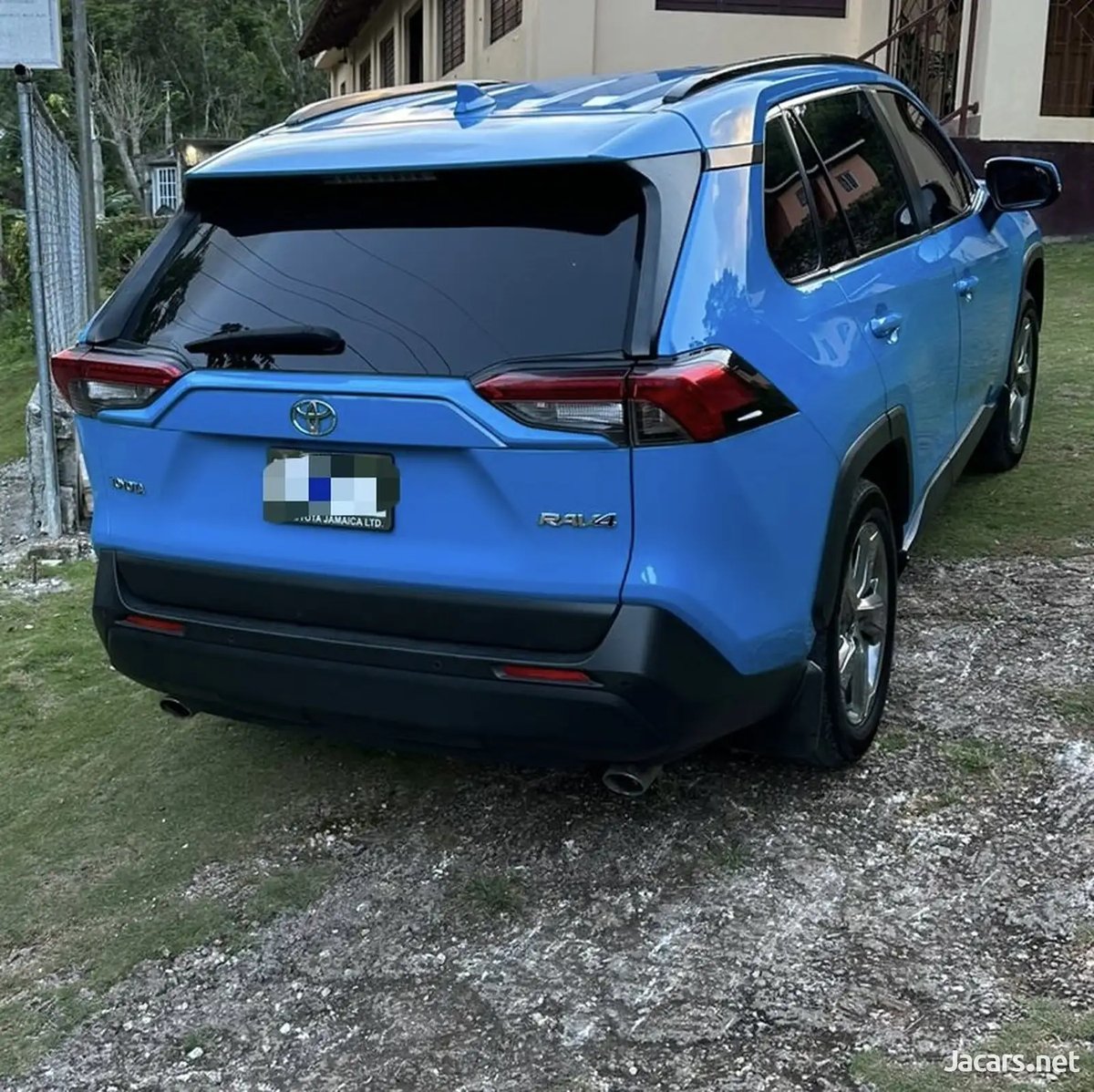 2020 TOYOTA RAV4