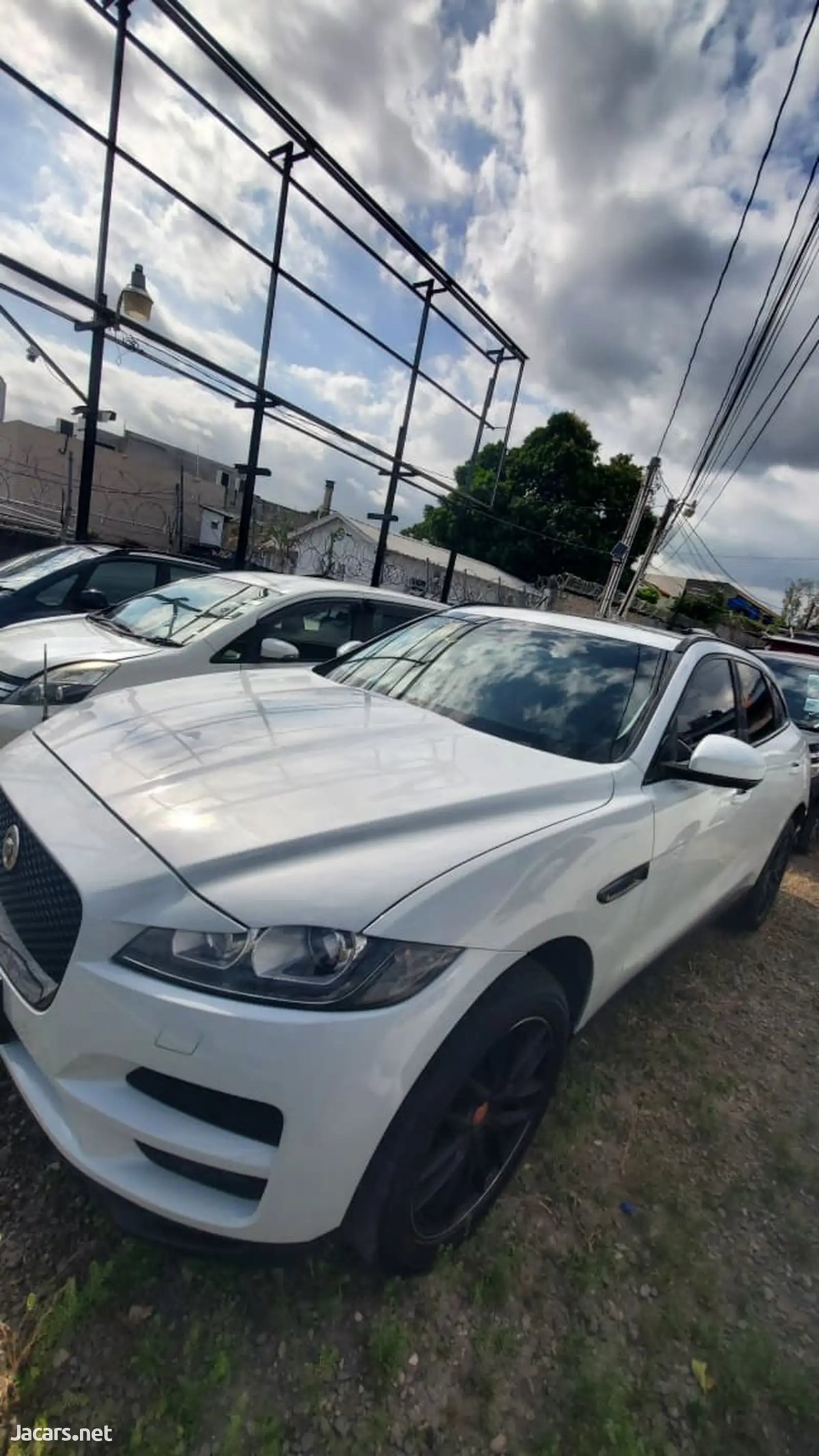 2018 JAGUAR F-Pace