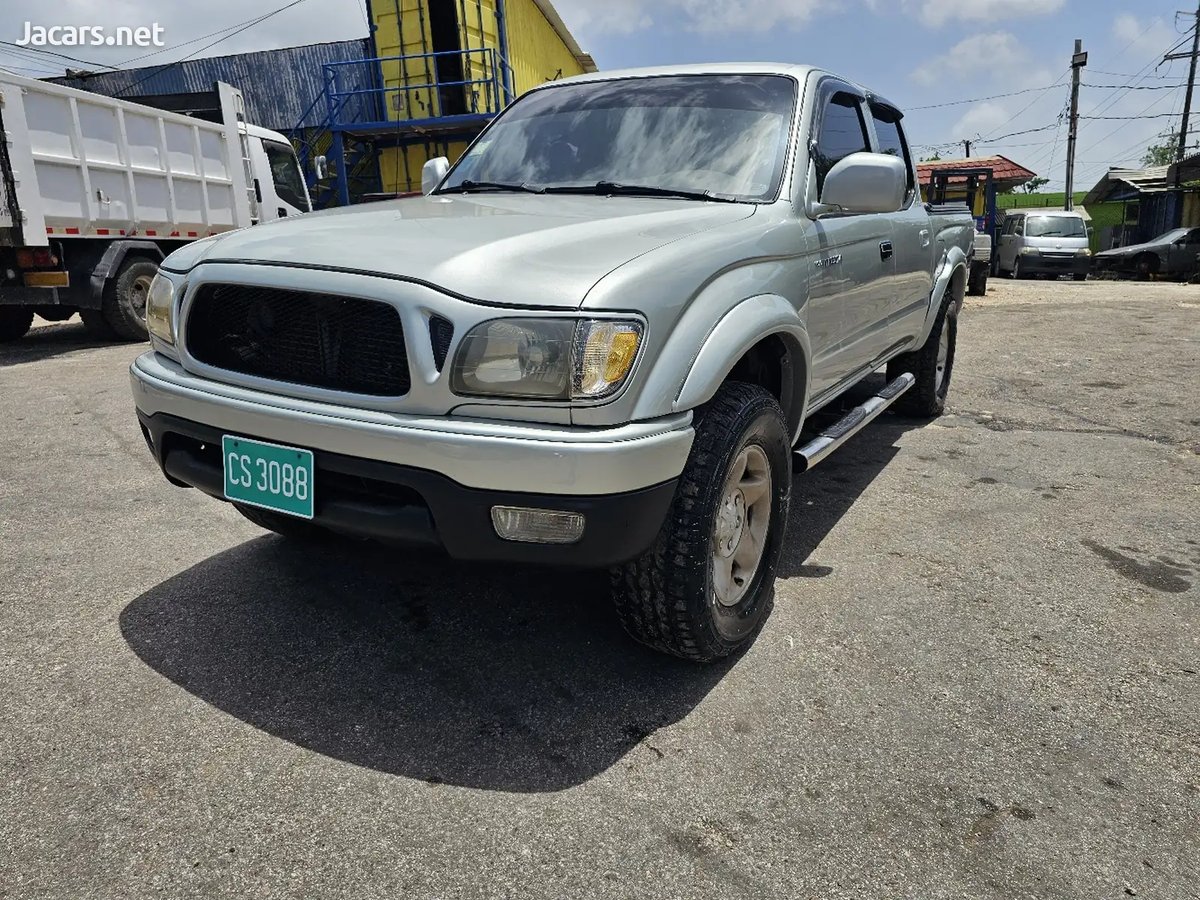 2003 TOYOTA Tacoma