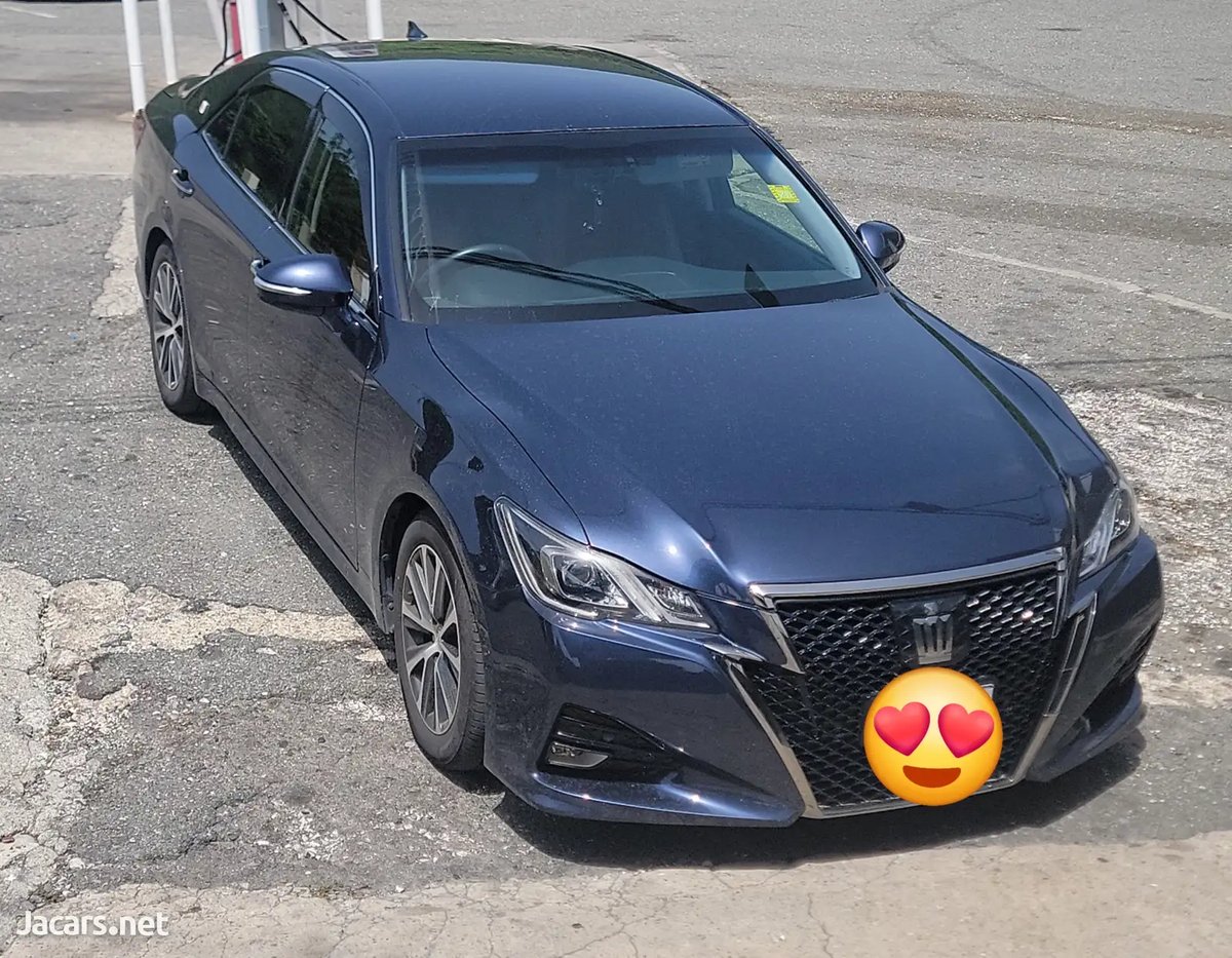 2016 TOYOTA Crown