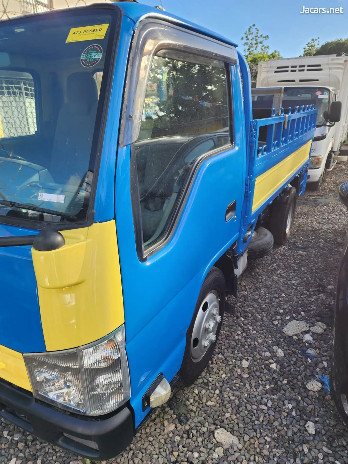2013 ISUZU Elf