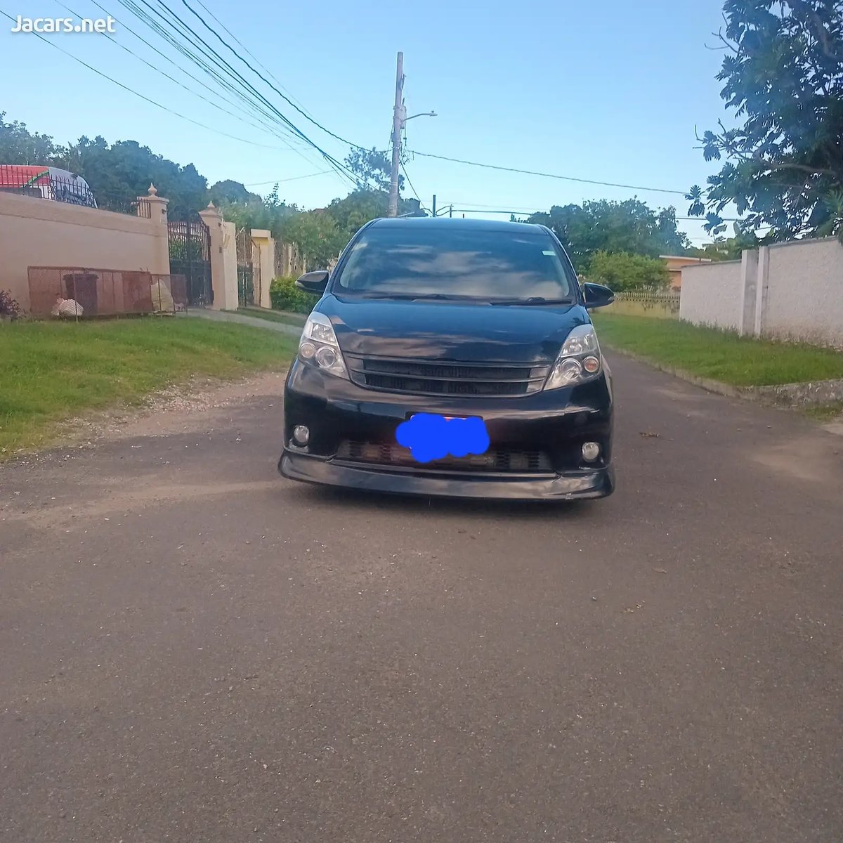 2014 TOYOTA Isis