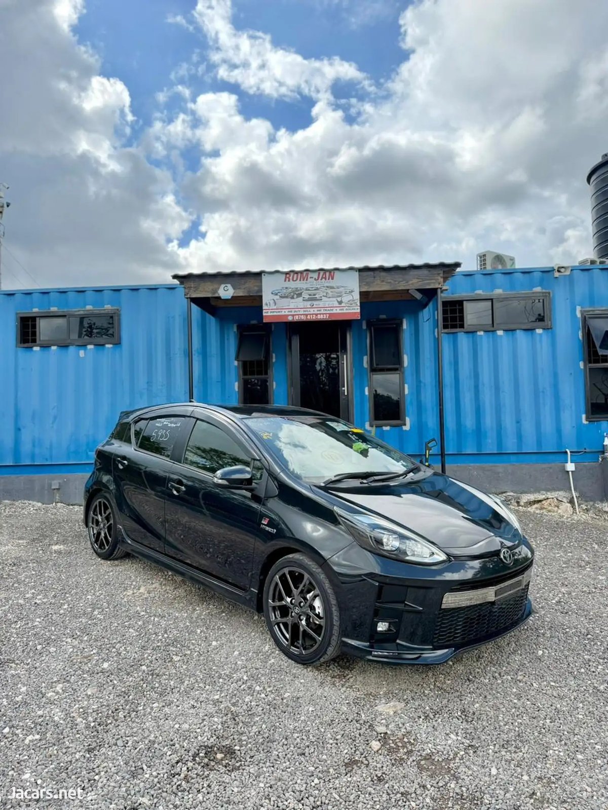 2019 TOYOTA Aqua
