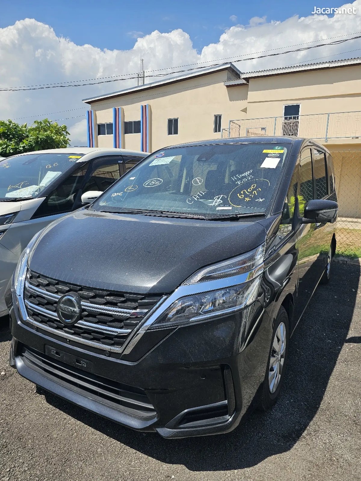 2020 NISSAN Serena