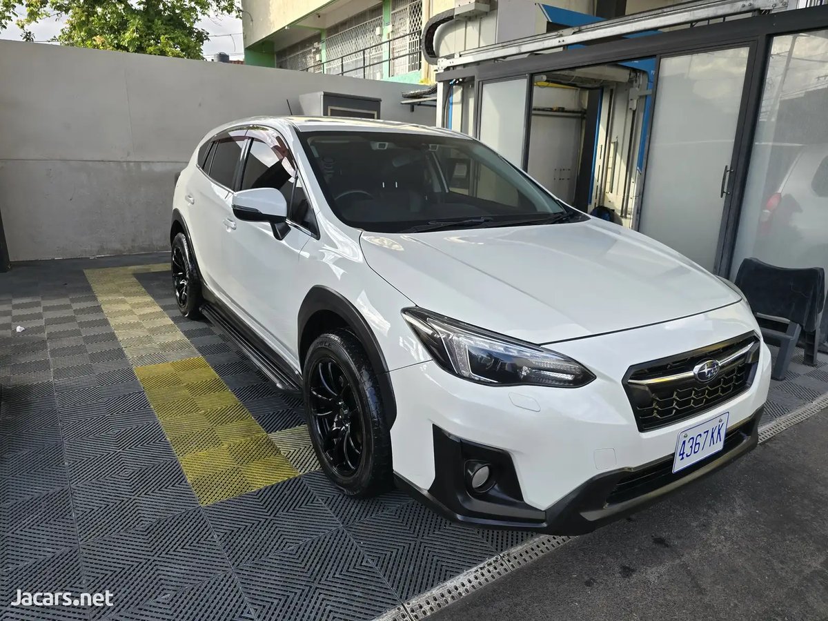 2017 SUBARU XV