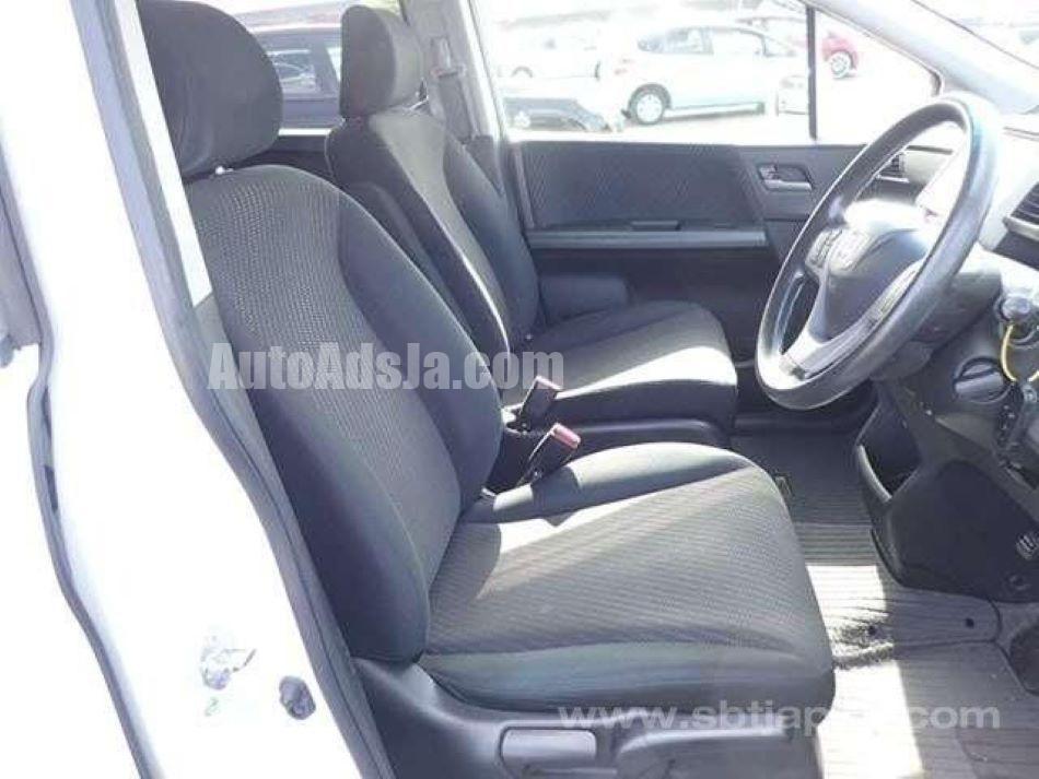 2015 HONDA FREED
