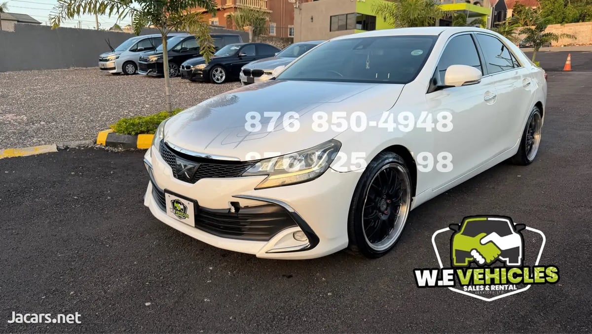 2017 TOYOTA Mark