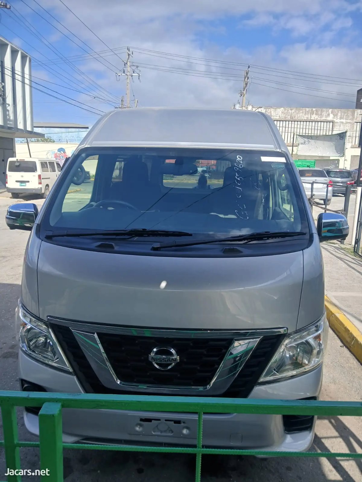 2018 NISSAN Caravan