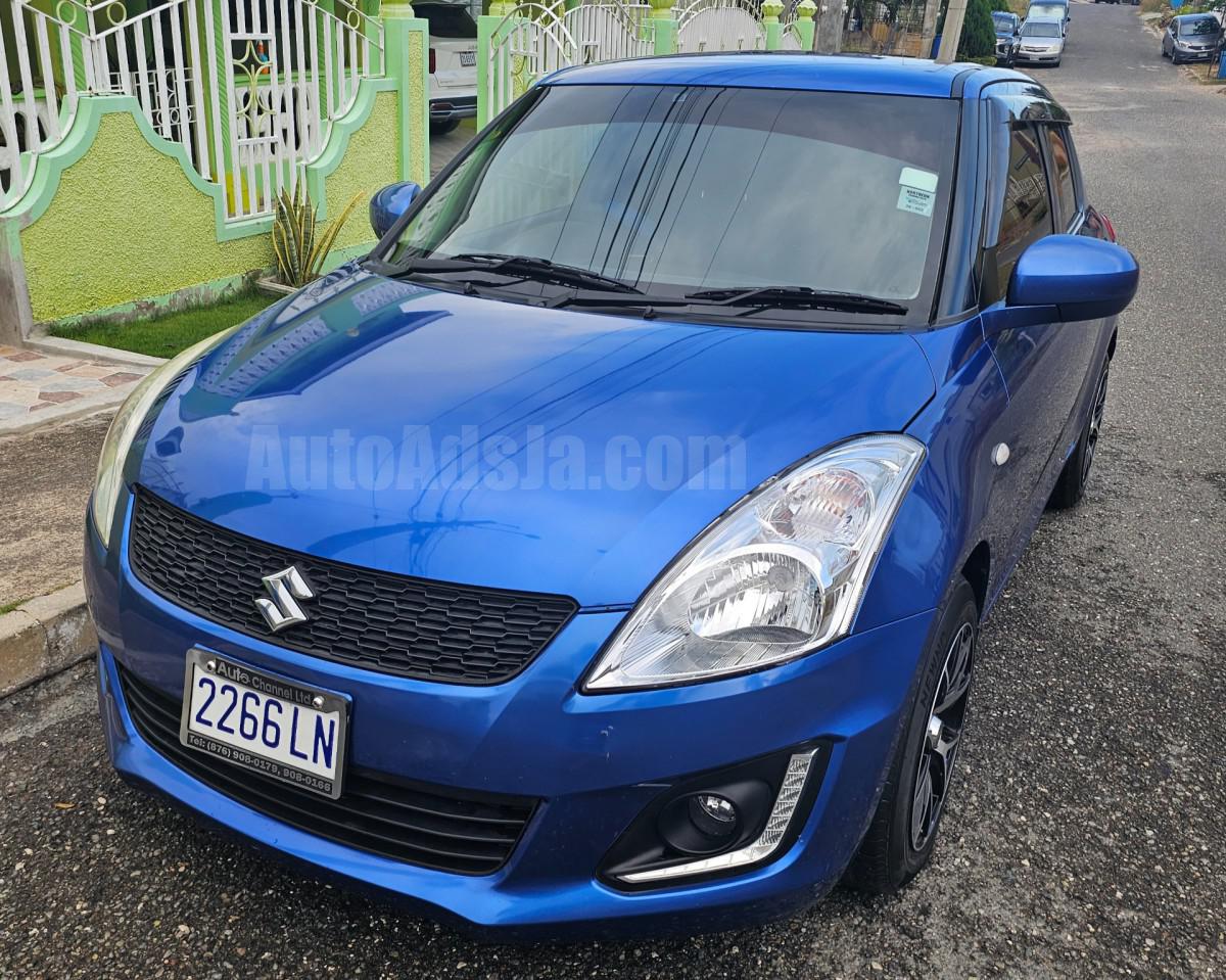 2015 SUZUKI SWIFT
