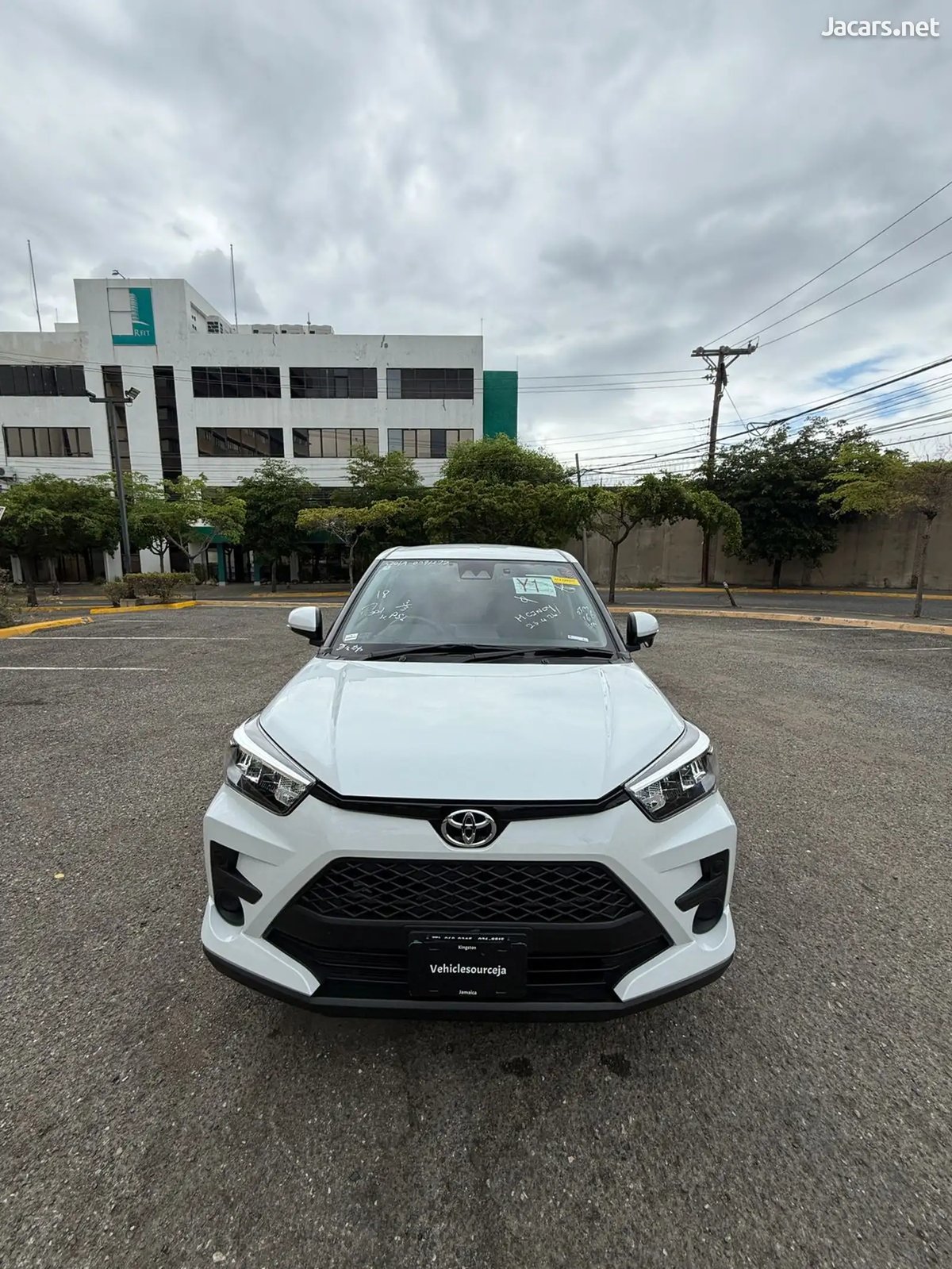 2025 TOYOTA Raize