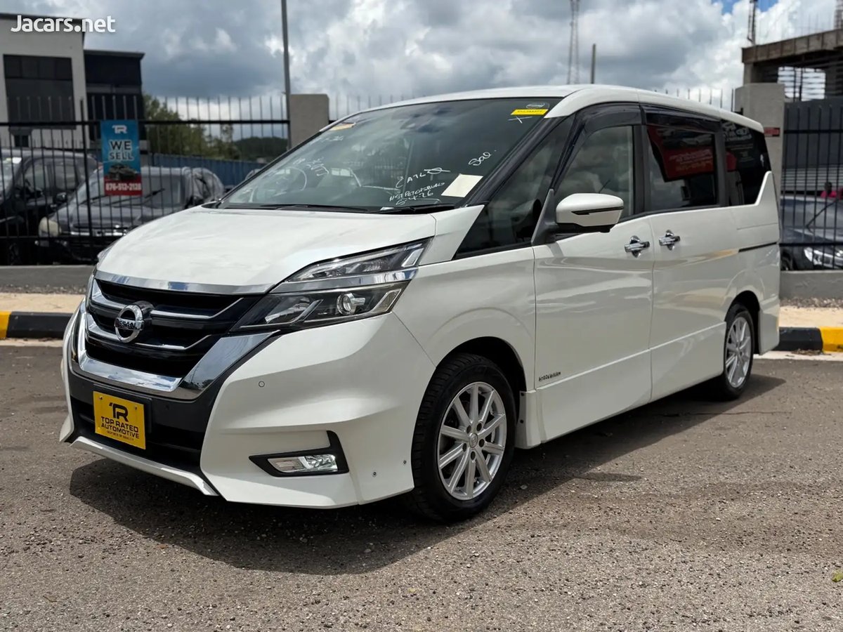 2019 NISSAN Serena