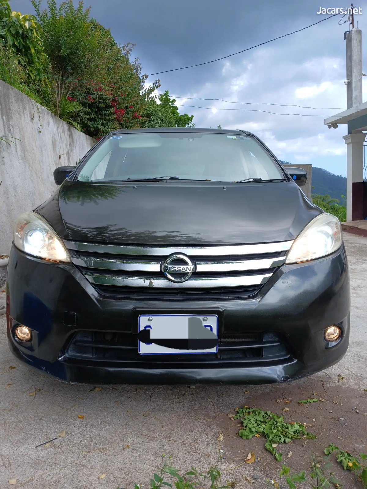 2012 NISSAN LaFesta