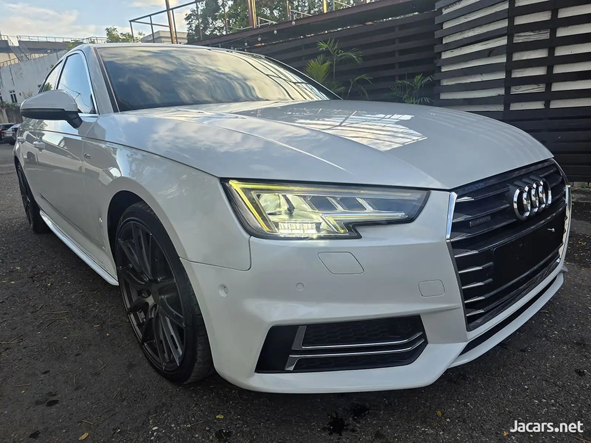 2017 AUDI A4