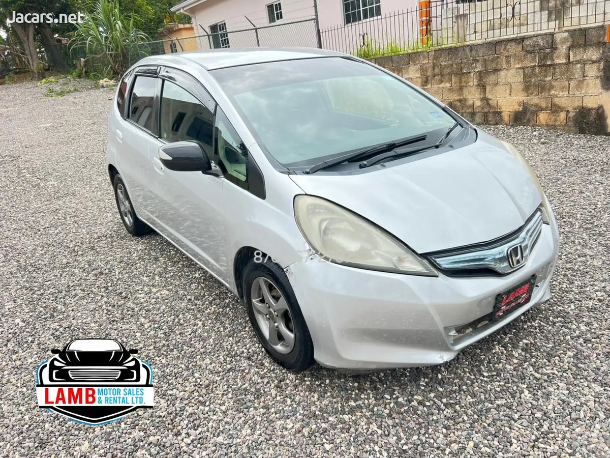 2012 HONDA Fit