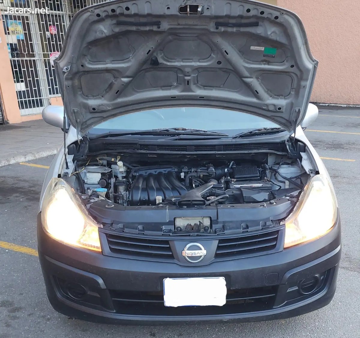 2007 NISSAN AD