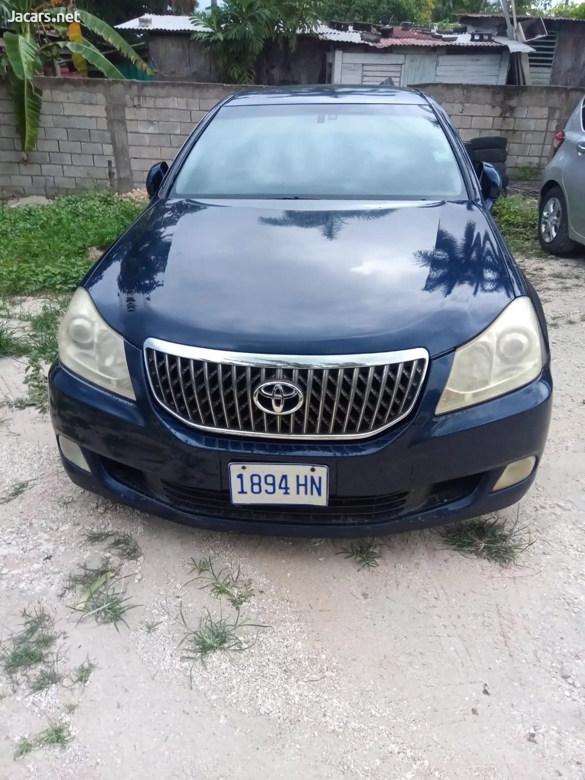2010 TOYOTA Crown