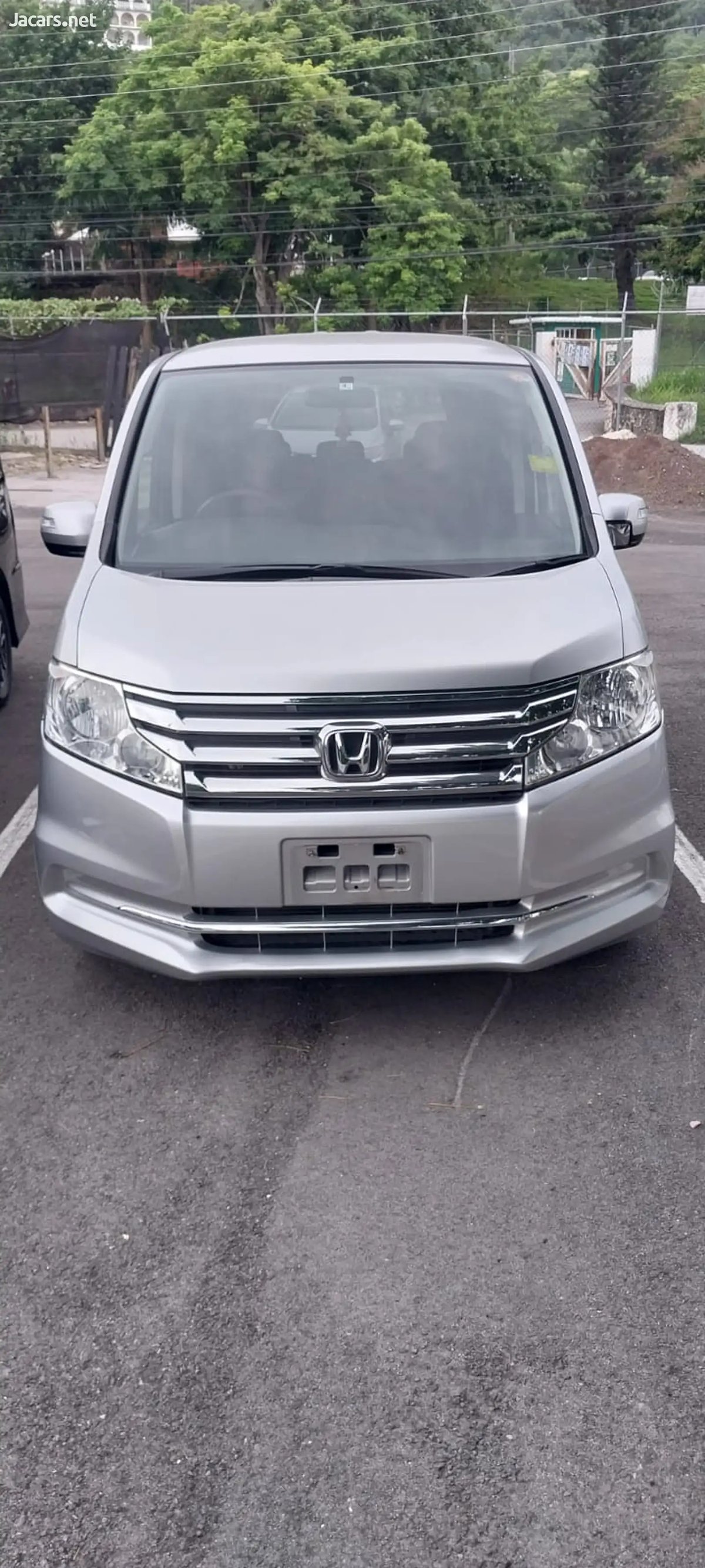 2013 HONDA Stepwgn