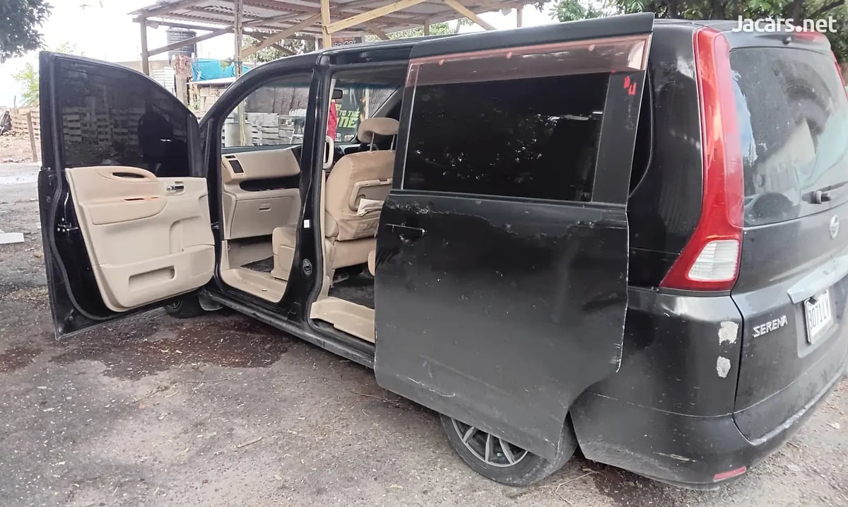 2007 NISSAN Serena