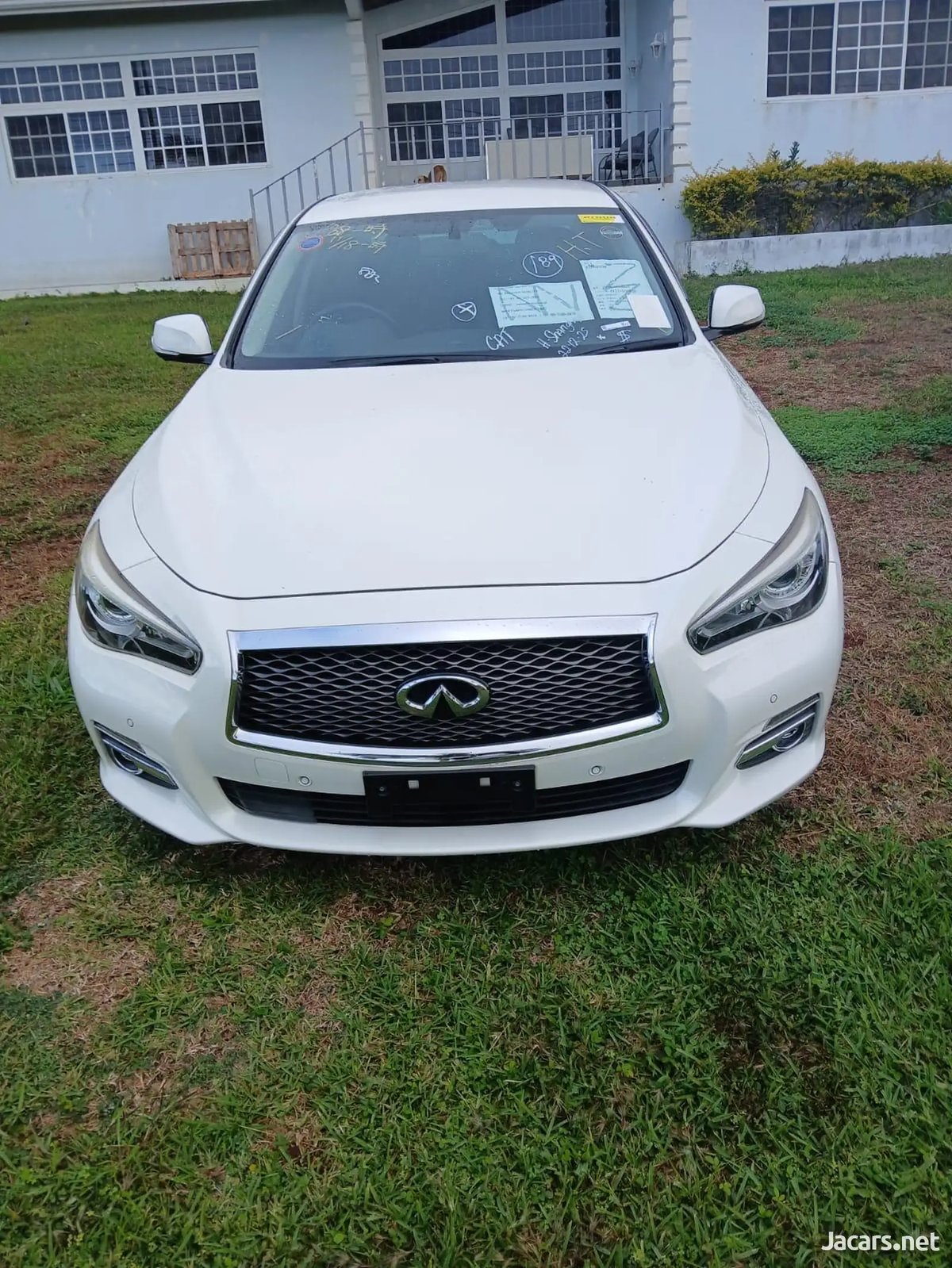 2017 NISSAN Skyline