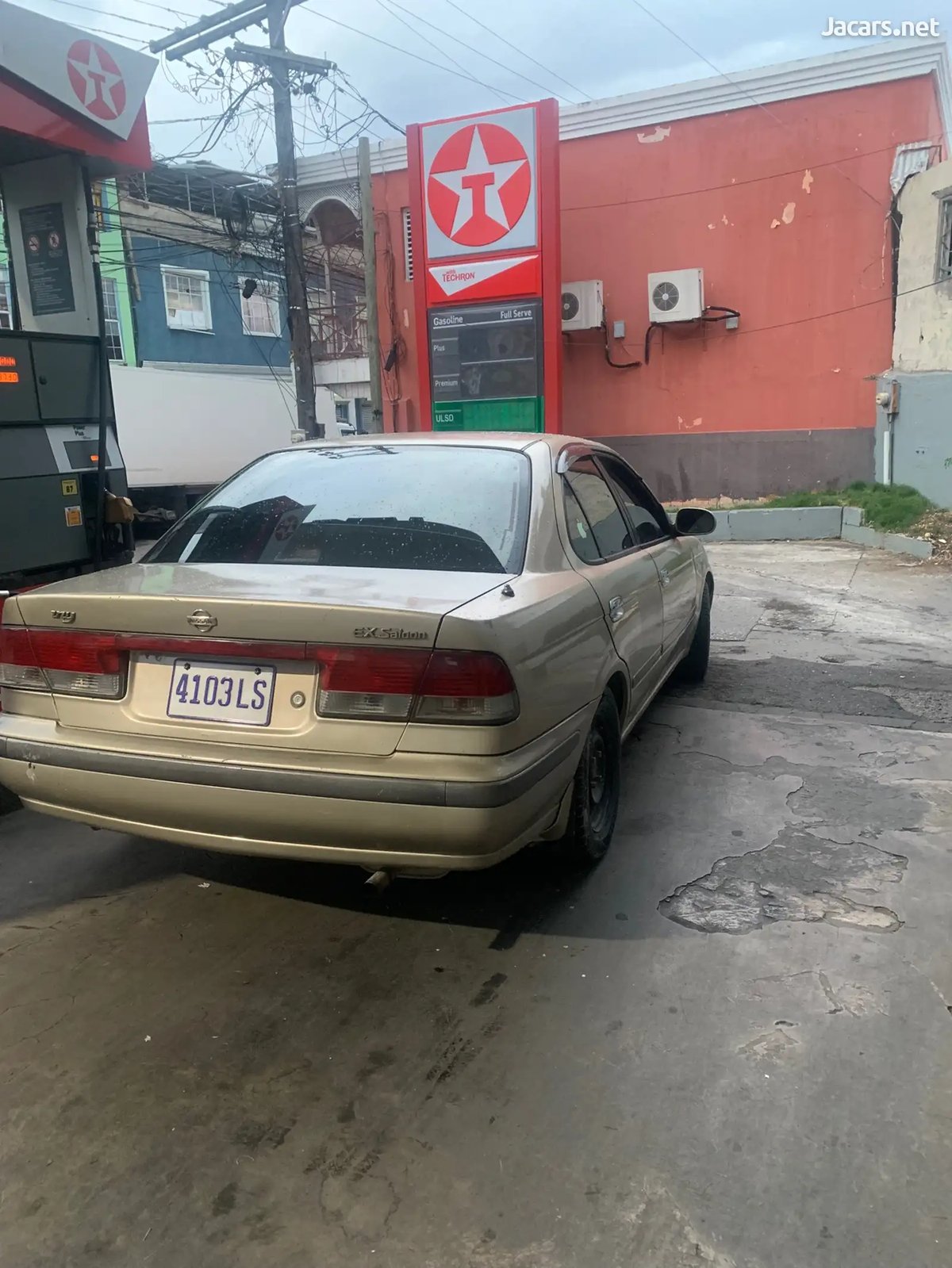 2002 NISSAN Sunny